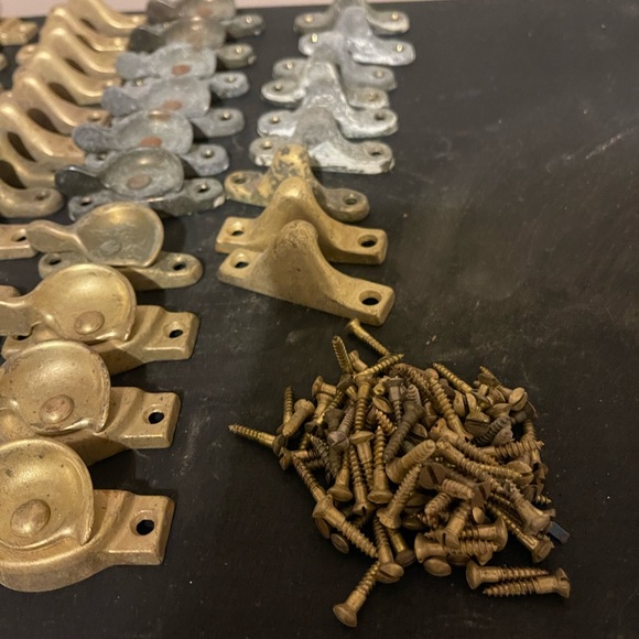 22 Brass Window Sash Locks Complete Screws Cast Iron Rare Old Vintage Decor - Picture 2 of 11